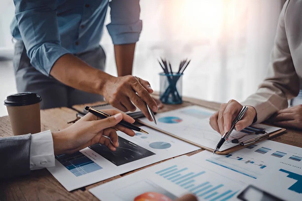 Financial planning process behind franchising a paint company